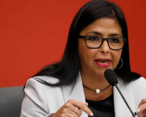 Maduro Declare Inocência em Nova York Após Sequestro e Ataque; Venezuela Pede Captura de Envolvidos