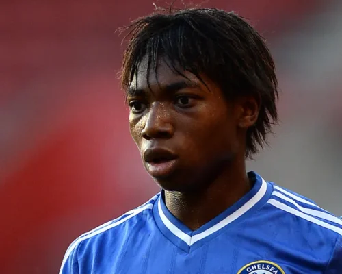 Ex-jogador do Chelsea, Lamisha Musonda choca o mundo aos 33 anos com revelação chocante: “Me restam dias de vida”