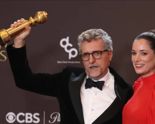 O Agente Secreto faz história no Globo de Ouro: Wagner Moura e Kleber Mendonça Filho brilham e levam duas estatuetas para o Brasil