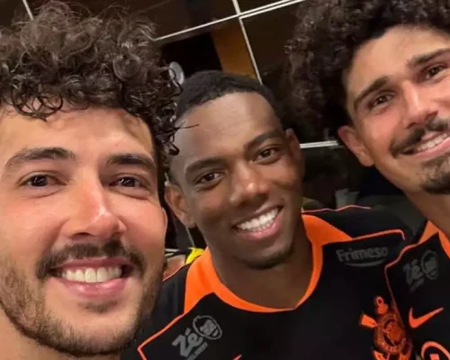 Corinthians vence Ponte Preta por 3 a 0 na estreia do Paulistão, com gols de zagueiros e promessa da base, e já mira Bragantino