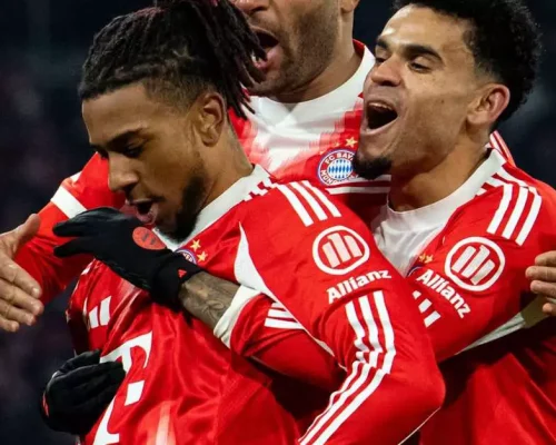 Bayern de Munique atropela o Wolfsburg por 8 a 1 na Allianz Arena, segundo tempo avassalador, maior goleada do Campeonato Alemão e Kane chega a 20 gols