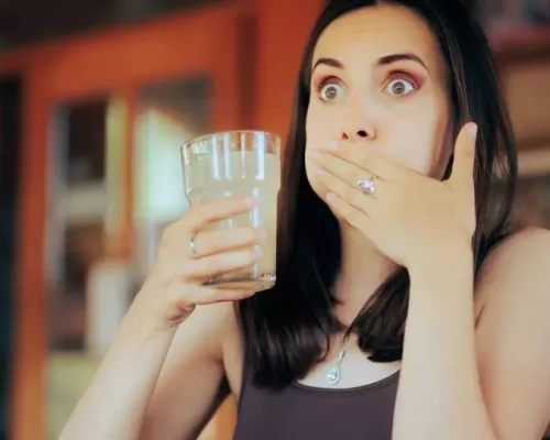 Não Conseguir Arrotar: Sinal de Alerta? Entenda os Sinais de Barriga Estufada e Gases em Excesso