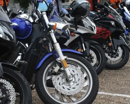 Venda de Motos em 2025 Atinge Pico Histórico de 2,2 Milhões de Unidades, Superando Todas as Expectativas do Setor e Projetando Crescimento para 2026