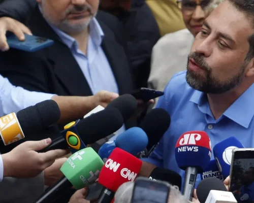 Boulos: Fim da Escala 6×1 e Redução de Jornada Podem Elevar Produtividade e Receita no Brasil