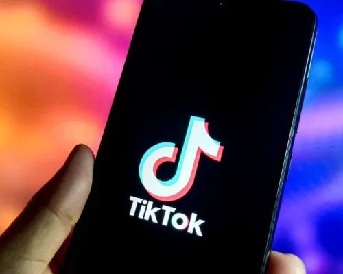 TikTok Implementa Nova Ferramenta Para Proteger Crianças da Europa do Acesso Indevido ao App