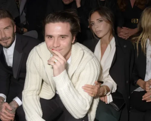 Drama Familiar Beckham: Victoria e David “acolheriam” Brooklyn de volta, temem “perder filho para sempre”