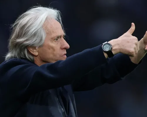 Jorge Jesus comemora vitória do Al Nassr e dispara: “O que os rivais fazem é problema deles”