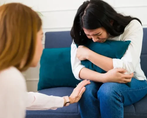 Ansiedade: Evite Dizer Estas Frases Que Pioram o Sofrimento de Quem Sofre