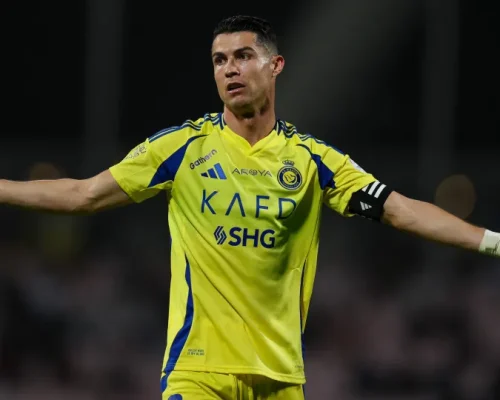 Cristiano Ronaldo se Recusa a Jogar no Al Nassr: Crise com Gestão Saudita Escancara Conflito Interno