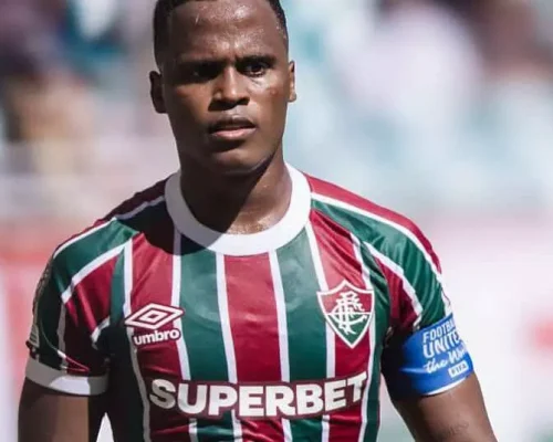 Palmeiras assina pré-contrato com Jhon Arias, aguarda exames médicos antes do anúncio, vínculo por quatro temporadas e negócio estimado em R$ 155 milhões