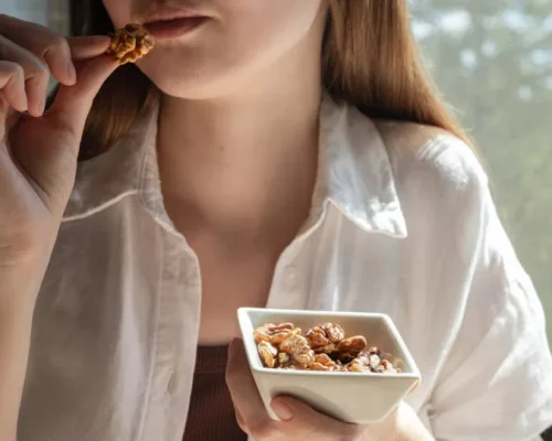 Ômega-3 Vegetal: Descubra 4 Alimentos Incríveis que Substituem o Peixe e Turbinam sua Saúde