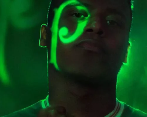 Jhon Árias escolhe Palmeiras, rejeita o Flamengo e explica por que preferiu o Verdão ao Fluminense após transferência de 25 milhões de euros (R$ 155 milhões)