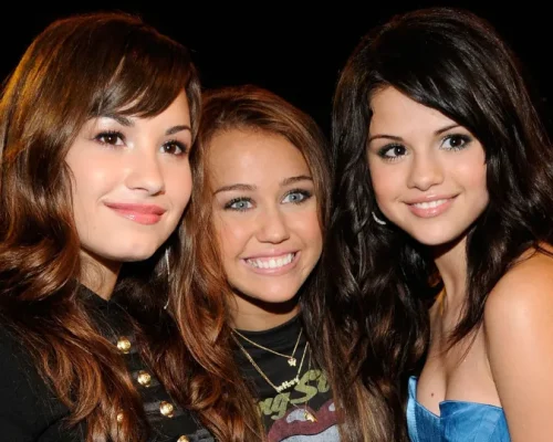 Brigas Épicas de Famosos: De Cantoras Bloqueadas a Agressões no BBB, o Destempero que Viraliza!