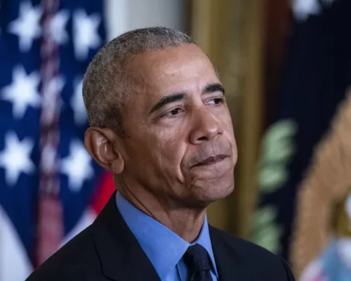 Barack Obama critica Donald Trump por vídeo racista: “Não parece haver vergonha” em comportamento presidencial