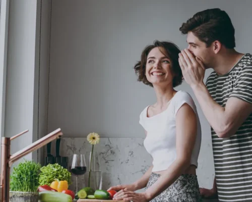 Alimentos que Turbinam a Vida Sexual: Frutas, Ostras e Chocolate Amargo Podem Ser Seus Aliados