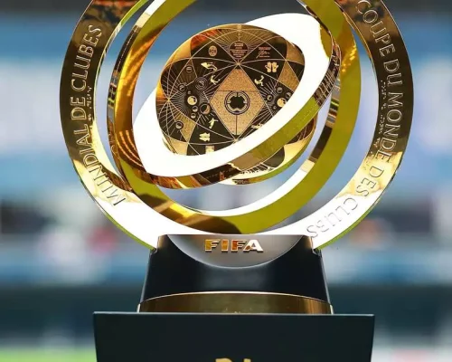 Mundial de Clubes com 48 times recebe aval da UEFA em acordo com a FIFA, será quadrienal e pode estrear em 2029, influenciando espaço para clubes europeus