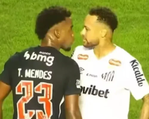 Neymar é flagrado em ofensa chocante durante jogo, revela leitura labial: Entenda a polêmica