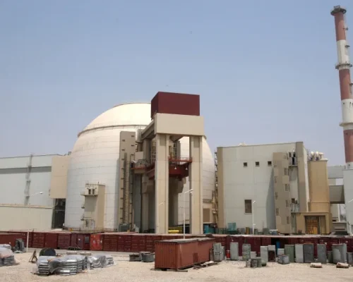 Alerta da Rússia: Usina Nuclear Iraniana de Bushehr em Risco Crítico com o Avanço da Guerra