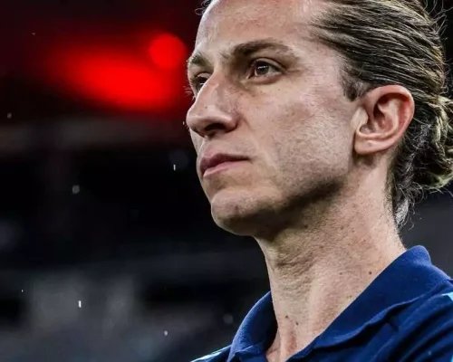 Cronologia de uma queda, Filipe Luís é demitido do Flamengo 10 horas após goleada por 8 a 0, clube anuncia Leonardo Jardim como substituto