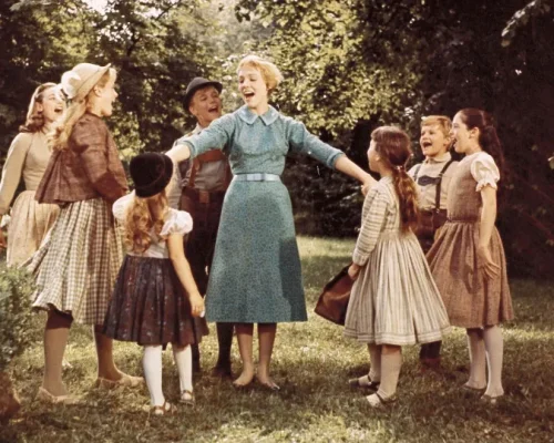 O Que Aconteceu Com as Estrelas de ‘A Noviça Rebelde’ Mais de 50 Anos Depois do Lançamento do Filme Icônico?