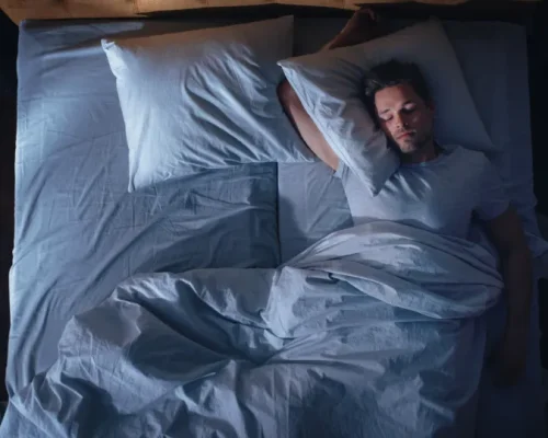 Posição de Dormir: Descubra Como Sua Forma de Dormir Pode Estar Roubando Anos da Sua Vida e Como Mudar Isso