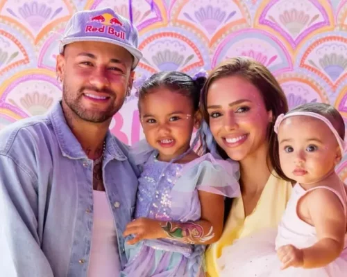 Bruna Biancardi chora e expõe mensagens cruéis contra filhas; caso de vazamento de endereço de mãe de outra filha de Neymar choca