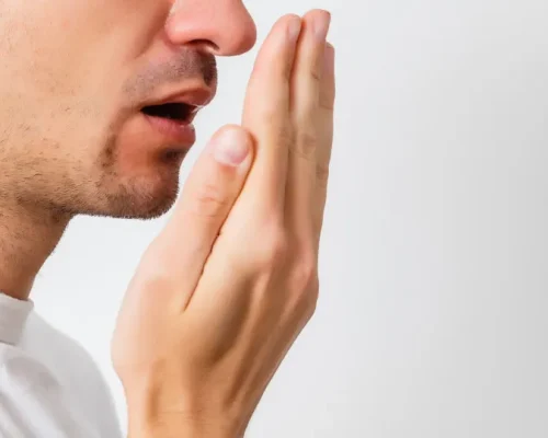 Mau Hálito: Além da Escova de Dentes, Descubra Mitos e Verdades sobre Causas Pouco Conhecidas