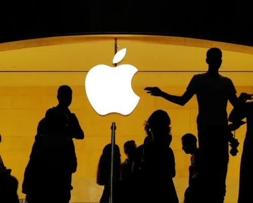 Apple Investe Milhões em Bônus para Reter Talentos e Evitar Fuga de Designers para Rivais como OpenAI