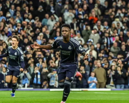 Bayern Munique descarta Vinícius Júnior: “É Impagável!” Dirigente alemão explica por que brasileiro não jogará na Europa