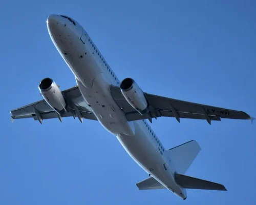 Aéreas em Alerta: Petrobras Aumenta Querosene de Aviação em 55%, Companhias Preveem Consequências Severas