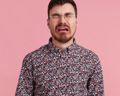 Abril de Desafios: 3 Signos Podem Enfrentar Semanas Complicadas e Cheias de Obstáculos em 2024