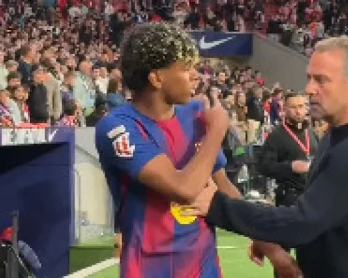 Lamine Yamal explode de raiva após vitória do Barça contra o Atlético e ignora técnico Flick em cena chocante no vestiário
