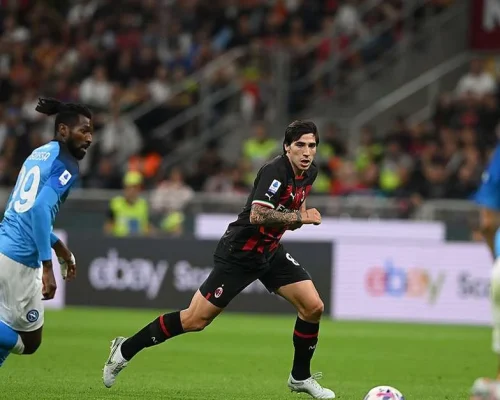 Napoli faz 1 a 0 no Milan e assume a segunda colocação do Italiano a sete pontos da líder Inter