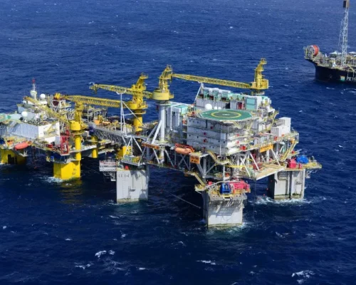 Petrobras Anuncia Nova e Promissora Descoberta de Petróleo no Pré-Sal da Bacia de Campos, Fortalecendo a Produção Nacional