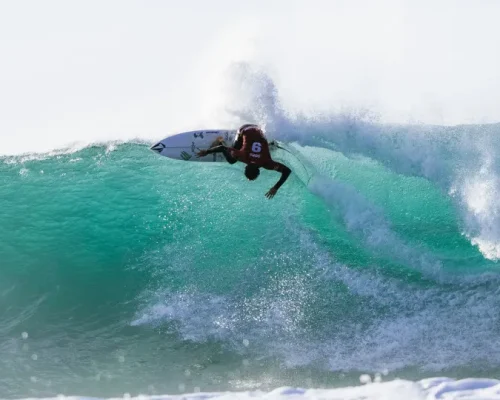 Surfe Brasileiro Domina Margaret River: Seis Atletas Avançam para as Oitavas de Final da WSL em Duelo Nacional Imperdível