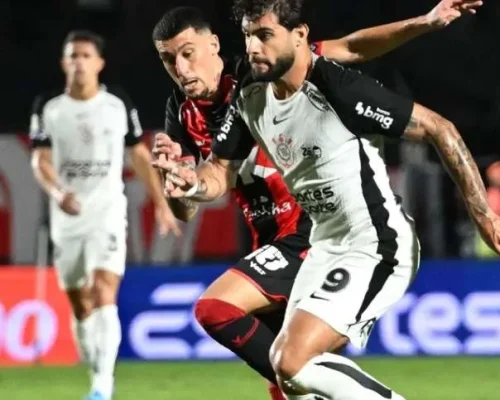 Vitória e Corinthians maltratam a bola e empatam em um dos piores jogos do Brasileirão