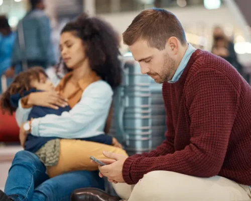 Voo Atrasado ou Cancelado? Saiba Seus Direitos e Como Agir Para Não Perder Sua Viagem e Dinheiro