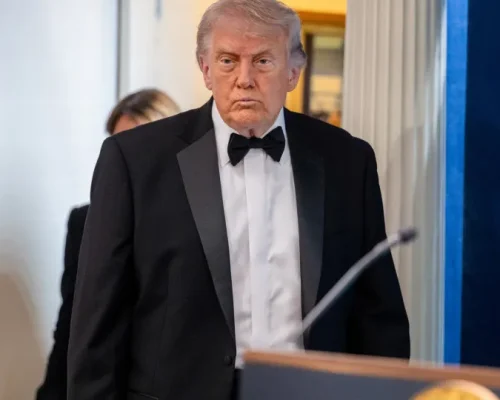 Trump defende construção de Salão de Baile na Casa Branca e diz que ataque “nunca teria acontecido”