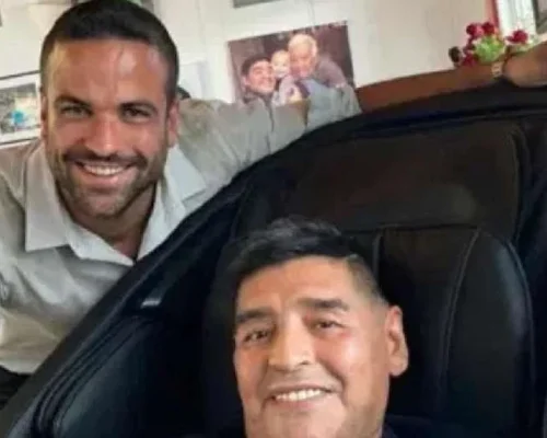 Psicólogo de Maradona se defende em julgamento e chama ex-astro de
