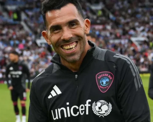 Tévez revela planos de ser técnico de sucesso na Europa: