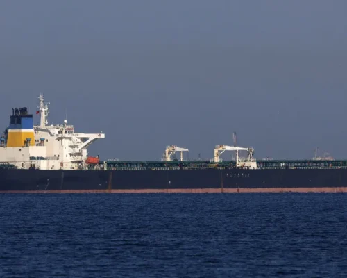 Japão Retoma Compra de Petróleo Russo: Taiyo Oil Lidera Movimento Histórico Pós-Encerramento de Ormuz