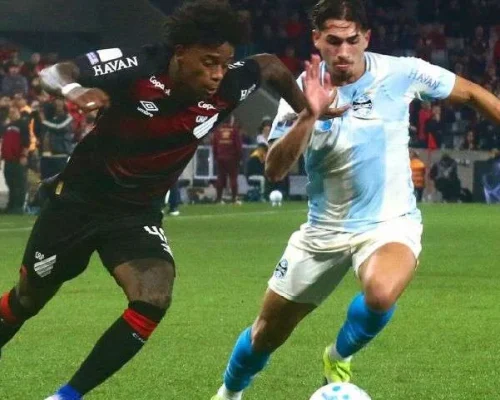 Athletico-PR empata com o Grêmio na Arena da Baixada e segue fora do G-4 do Brasileirão