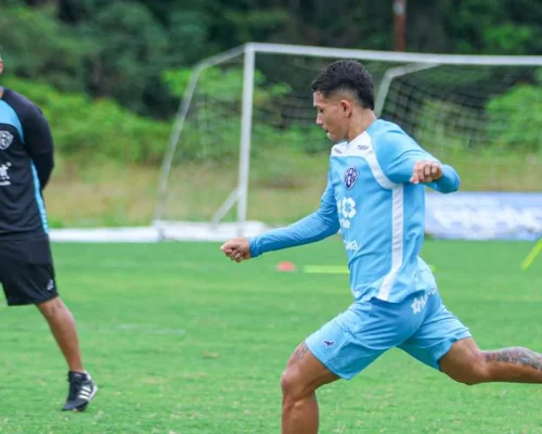 Pedro Henrique vai cumprir suspensão pelo Paysandu após imbróglio com transferência