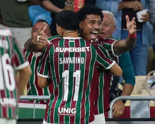 Desorganizado, São Paulo perde para o Fluminense e vê rival se afastar na tabela do Brasileirão