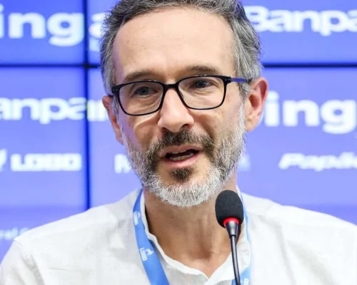 Presidente do Paysandu cobra punição à arbitragem e sugere que clubes paguem por VAR na Série C