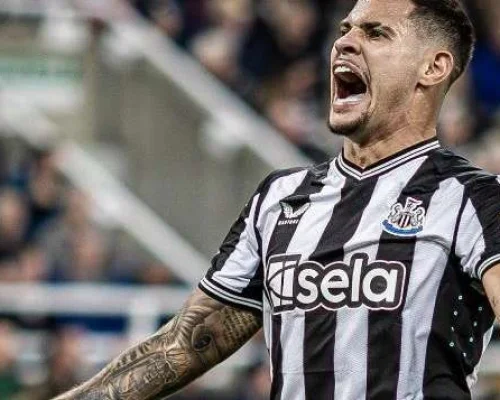 Bruno Guimarães deixa jogo do Newcastle e liga alerta na seleção brasileira antes da Copa