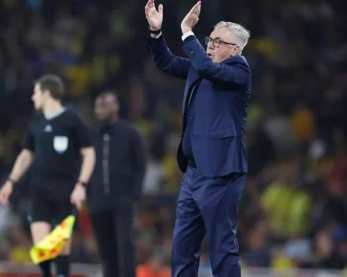 Brasil encerra preparação para Copa com vitória diante do Egito
