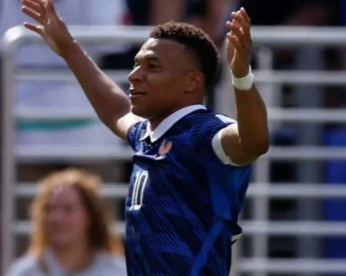 Mbappé ultrapassa Pelé e Messi e entra no top de maiores artilheiros da Copa do Mundo