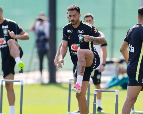 ‘Sincerão’, Danilo rebate críticas à Seleção: ‘Não mudou de patamar’