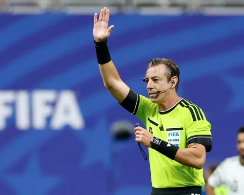 Conmebol defende Raphael Claus após pressão da Casa Branca